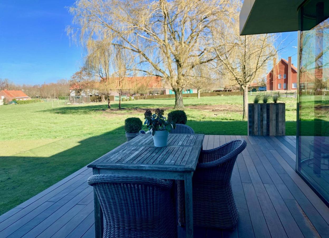 Koekeloeren Vila Hooglede Exterior foto
